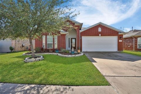 Photo of 21611 Mt Elbrus Way, Katy, TX 77449 (MLS # 6335775)