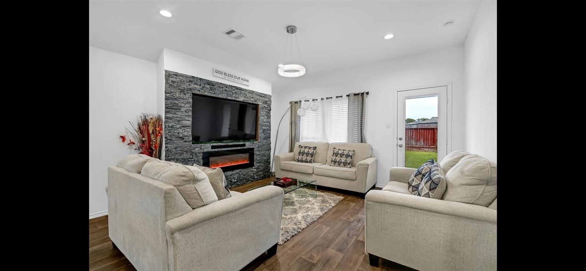 22414 Goose Pasture Lane