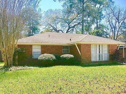 Photo of 2115 Gardenia Drive, Houston, TX 77018 (MLS # 7518561)