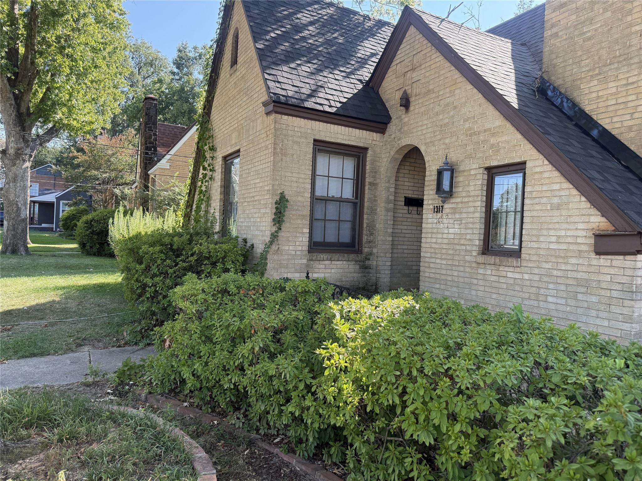 1317 Sneed Drive