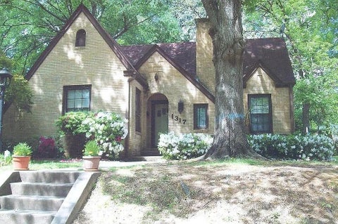 Photo of 1317 Sneed Drive, Tyler, TX 75701 (MLS # 67502942)