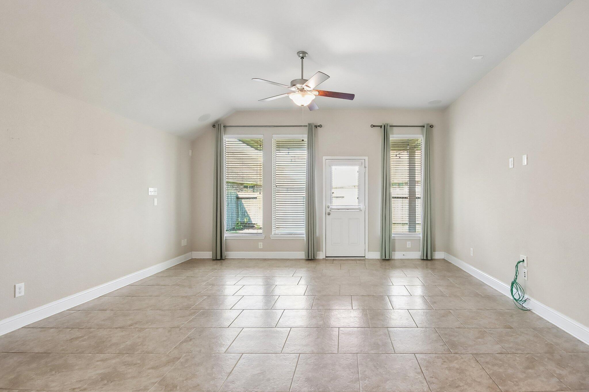 2124 Llerena Lane