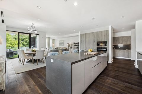 5104 Caroline Street 202 Houston TX 77004