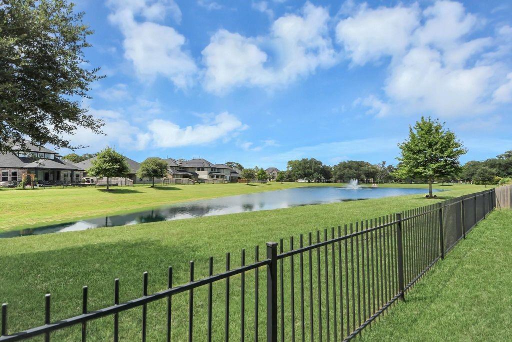 2539 Ravenna Court