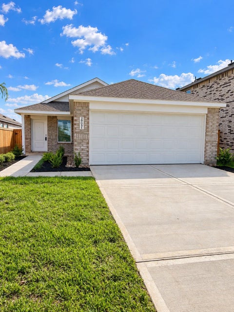 Photo of 29051 Tall Wildgrass Court, Hockley, TX 77447 (MLS # 94334626)