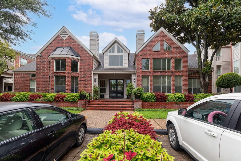 Photo of 1330 Old Spanish Trail #5301, Houston, TX 77054 (MLS # 12714507)
