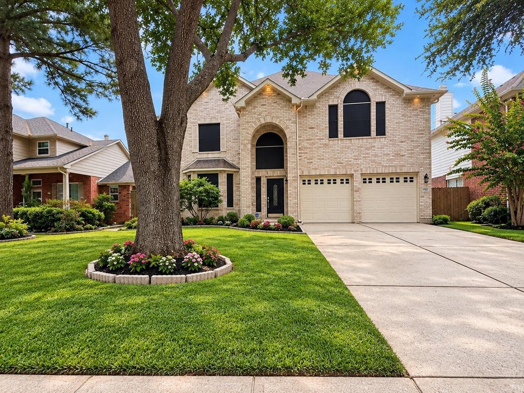 Photo of 13431 Yaupon Holly Lane, Houston, TX 77044 (MLS # 95186338)