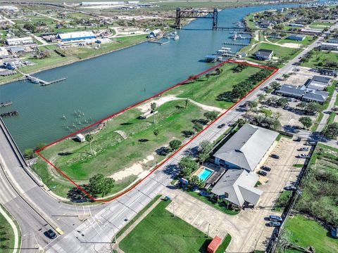 Photo of 1024 W 2nd Street, Freeport, TX 77541 (MLS # 28223661)