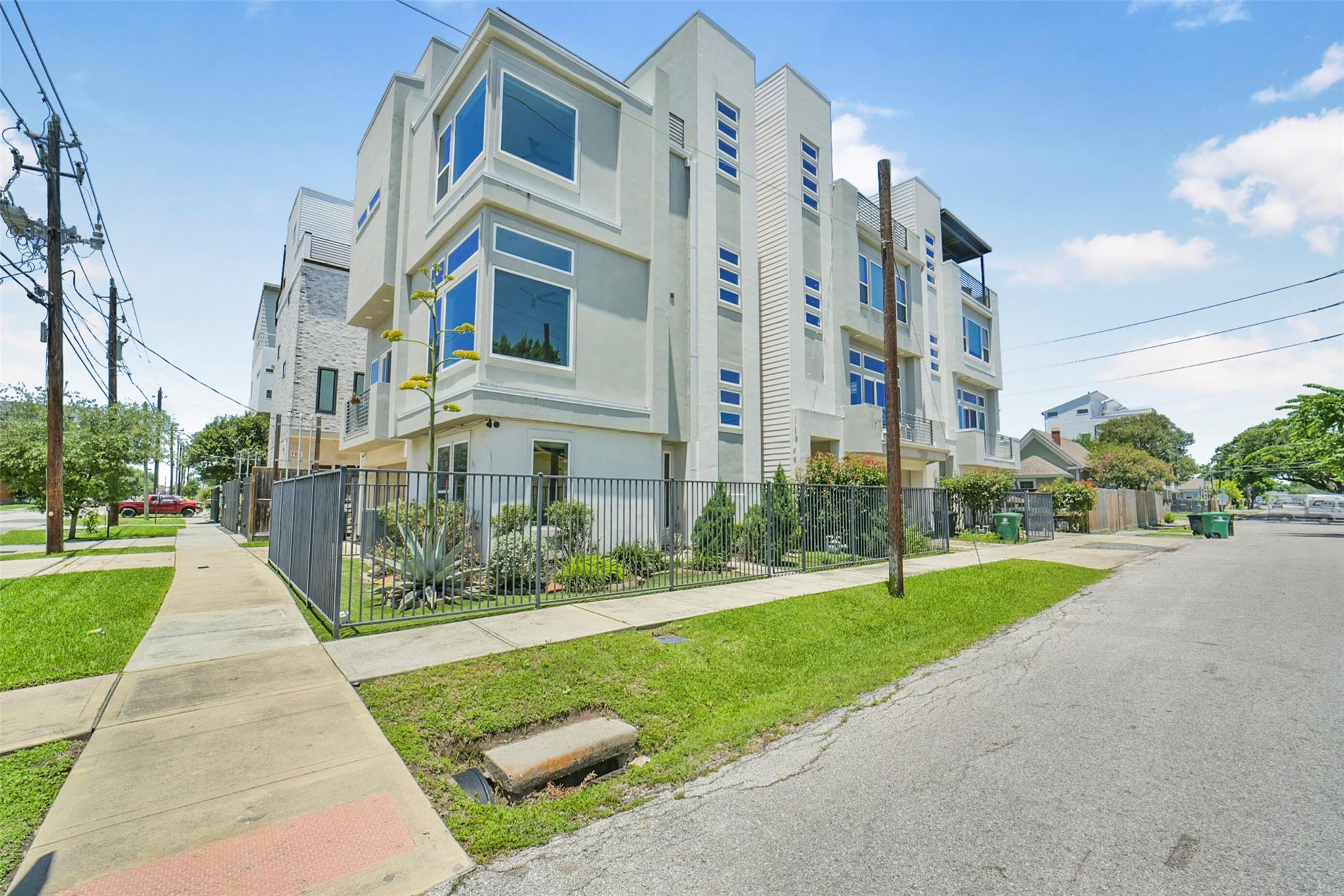 1703 White Street