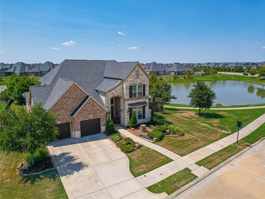 28214 Evergreen Cove Lane