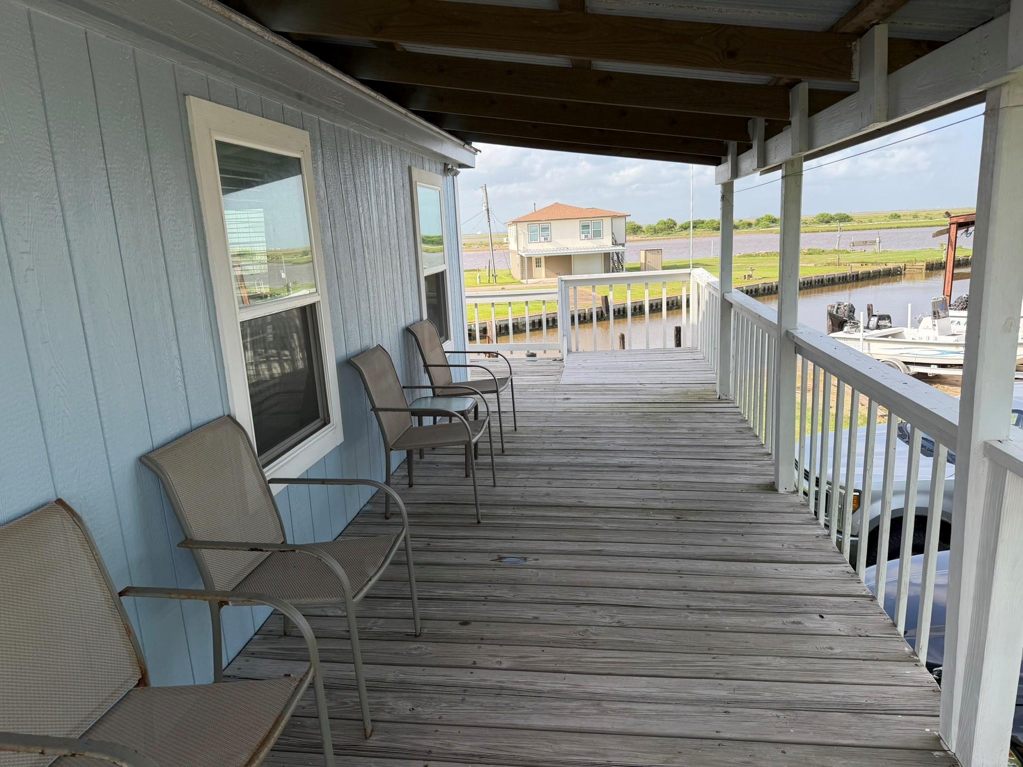 1597 County Road 441b
