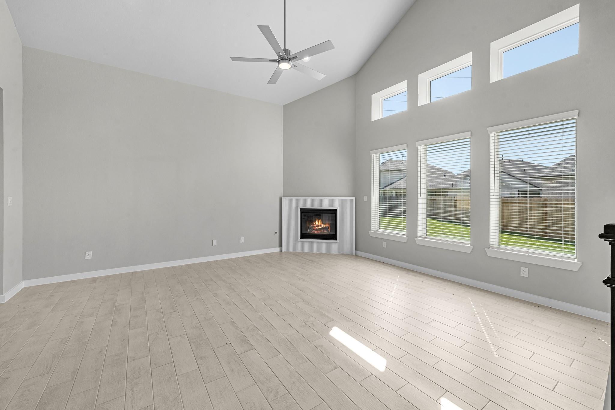 3043 Everwood Trail