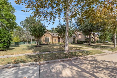Photo of 30710 Spanish Moss Crossing, Fulshear, TX 77441 (MLS # 40965964)