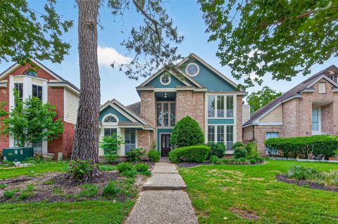 Photo of 4735 Cashel Glen Drive, Houston, TX 77069 (MLS # 76952175)