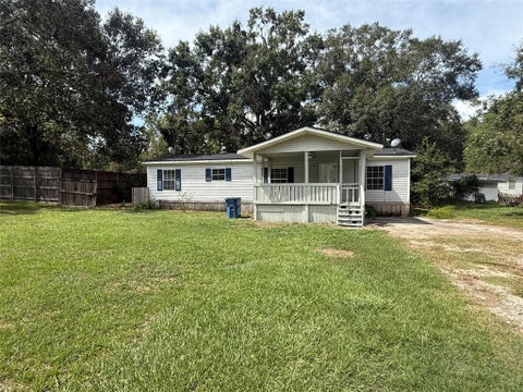 Photo of 1610 Mo Drive, Lumberton, TX 77657 (MLS # 31323367)
