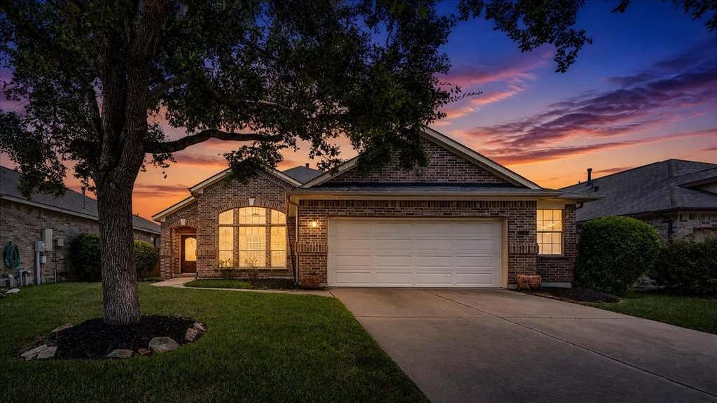 Photo of 2896 Torano, League City, TX 77573 (MLS # 93279394)