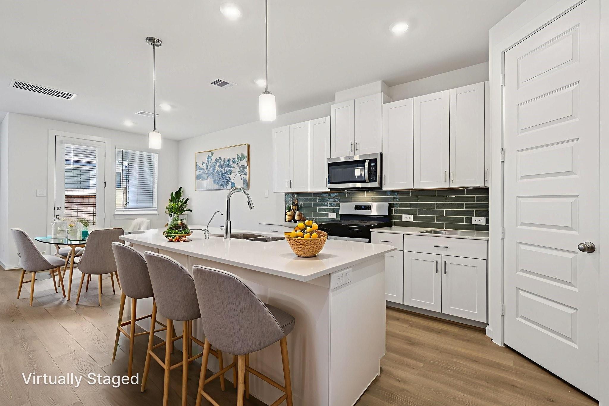 9155 Banpo Heights Drive