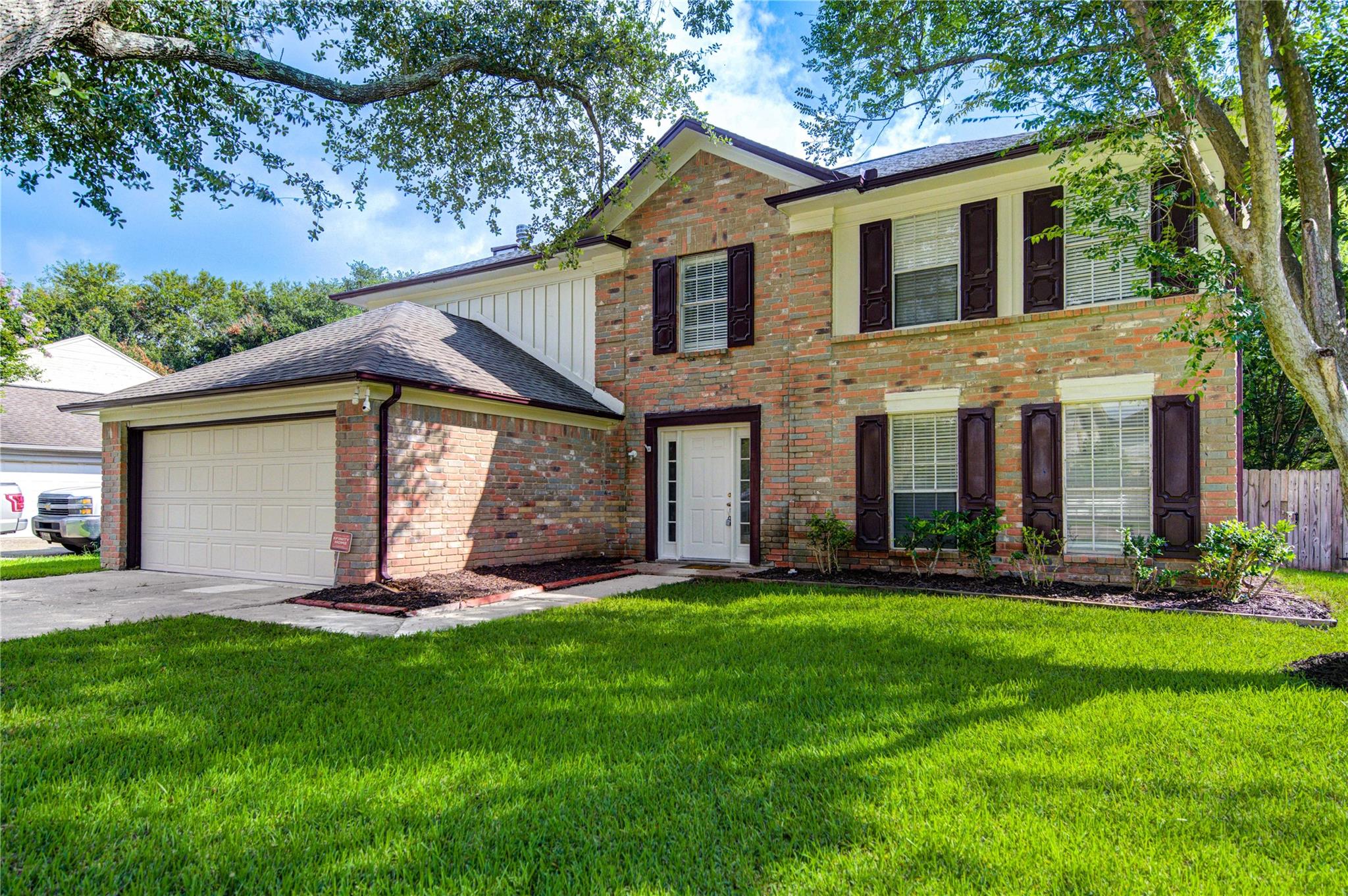 3515 Green Fields Drive