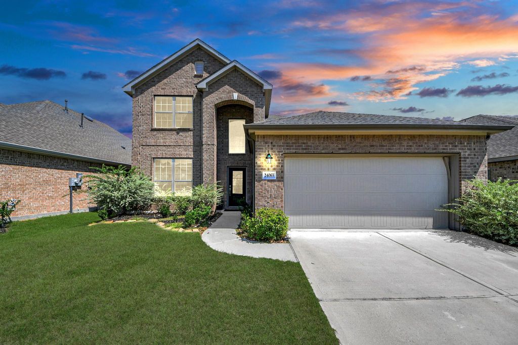 Photo of 24063 Hawthorn Lakes Drive, New Caney, TX 77357 (MLS # 54131195)