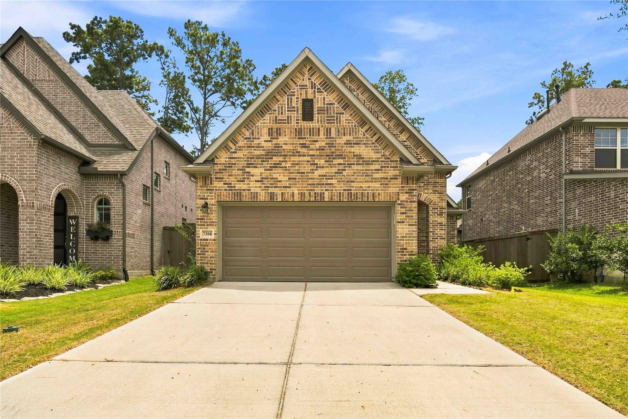 7388 Mount Greylock Loop