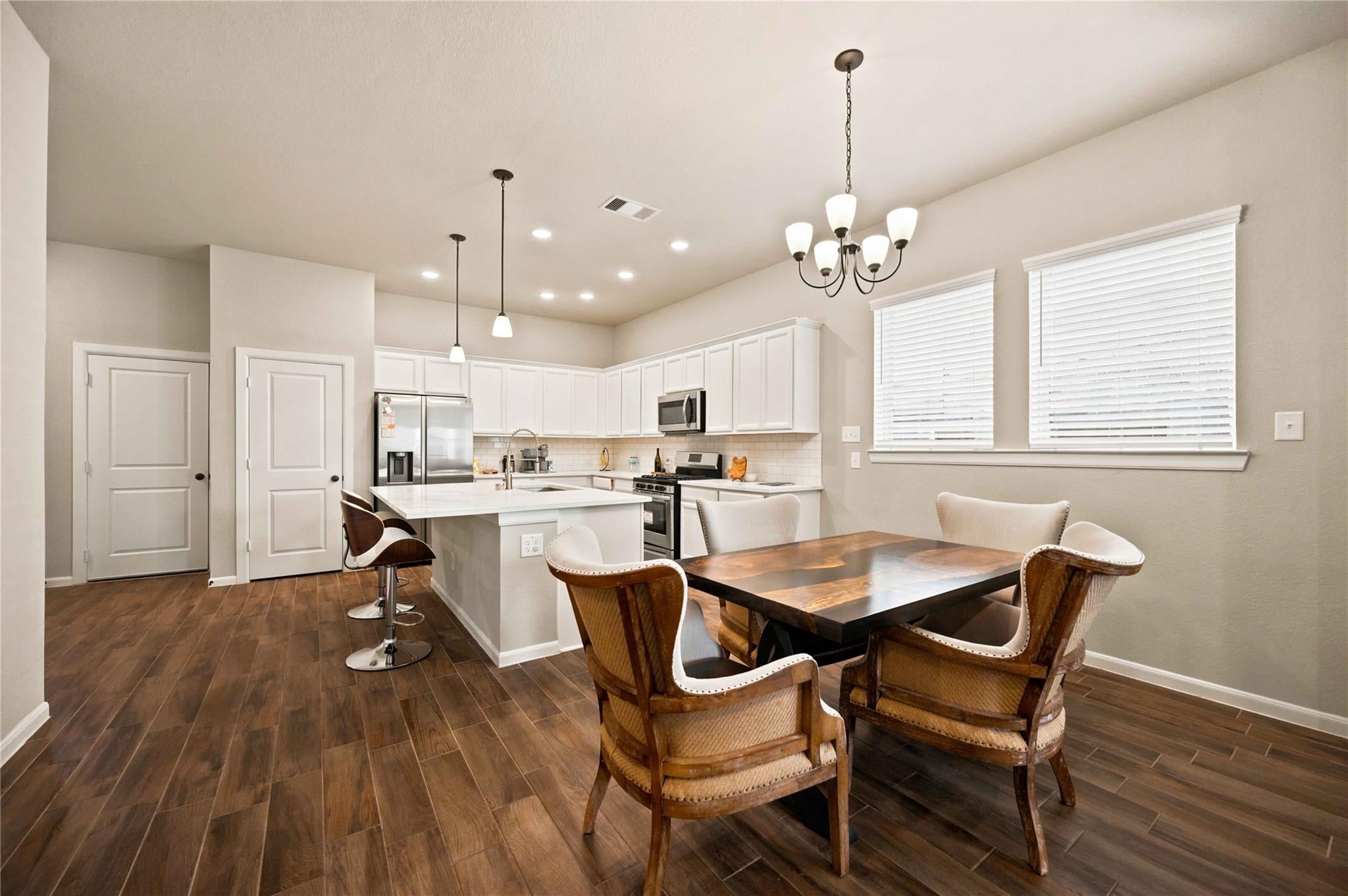 7388 Mount Greylock Loop