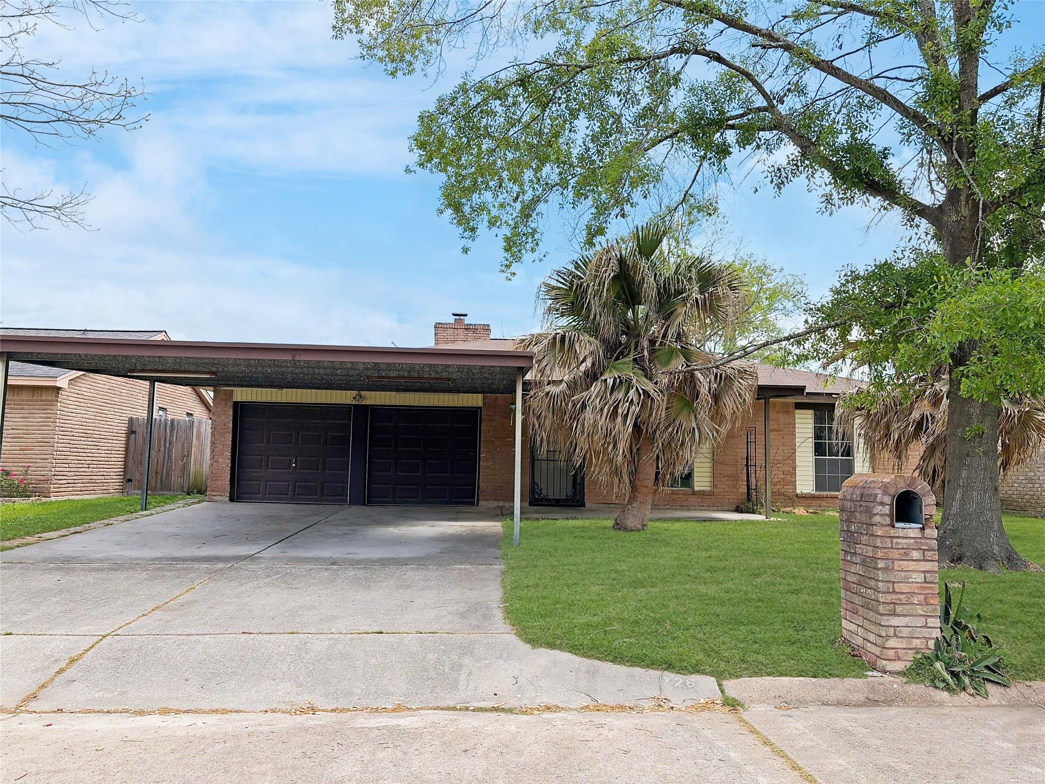 726 Stonyridge Street