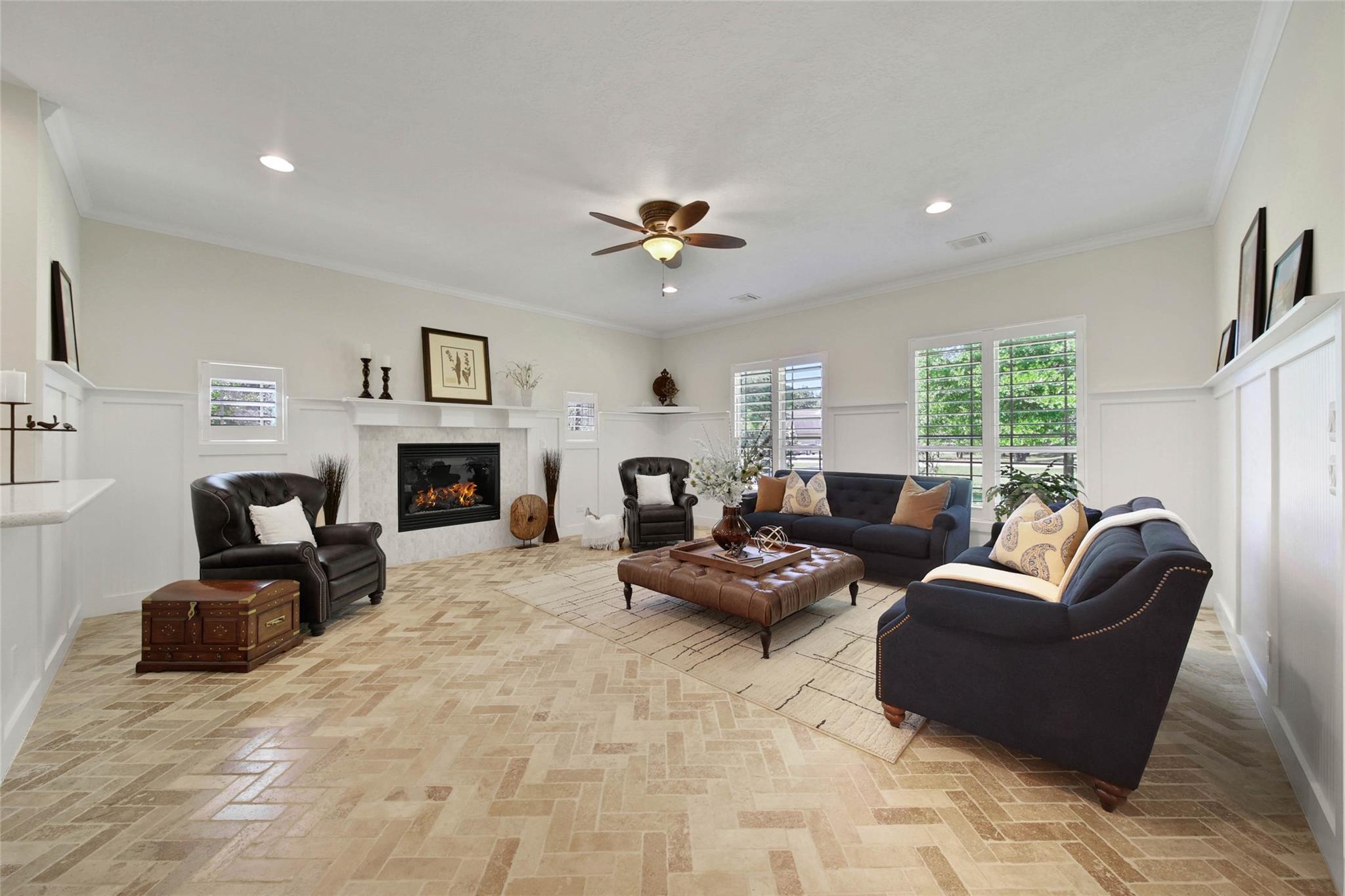 304 Ridgelake Scenic Drive