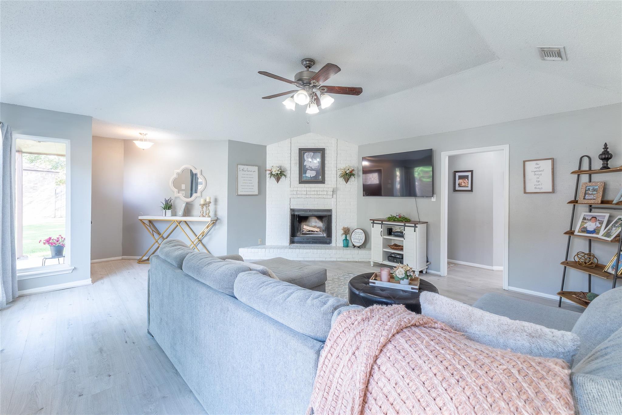 6903 Clee Lane