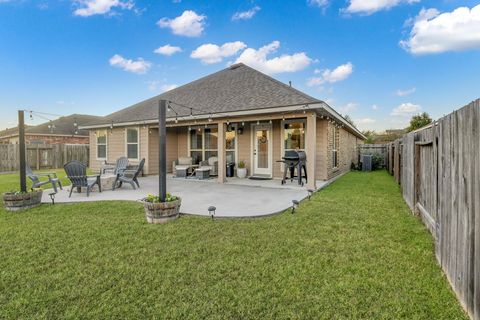 Photo of 344 Country Crossing Circle, Magnolia, TX 77354 (MLS # 9081671)