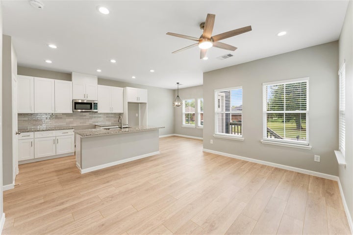Photo 1 of 20 — 5125 Jezebel A, Houston, TX 77033