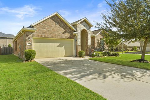 Photo of 23606 Bernshausen Drive, Spring, TX 77389 (MLS # 33624827)