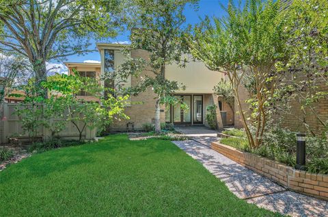15607 Memorial Drive Houston TX 77079