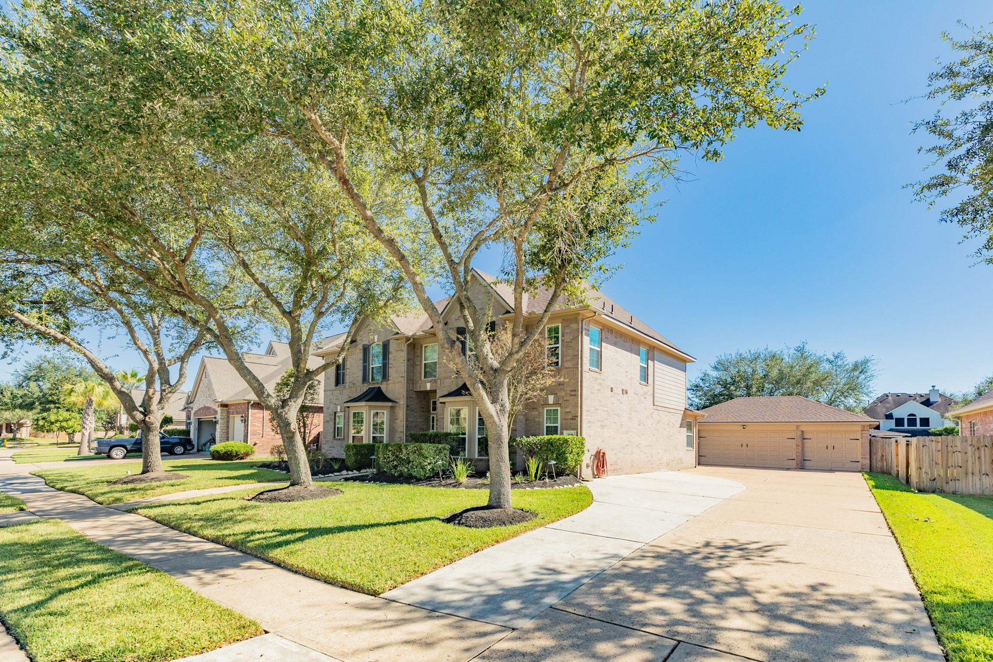 3509 Boxwood Gate Trail