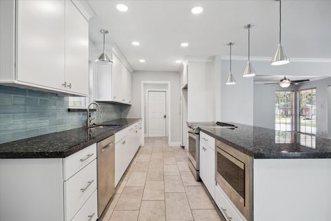 Tiny photo for 9407 Meadowbriar Lane, Houston, TX 77063 (MLS # 56863239)