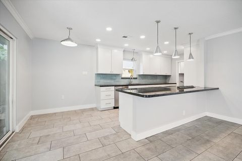 Tiny photo for 9407 Meadowbriar Lane, Houston, TX 77063 (MLS # 56863239)