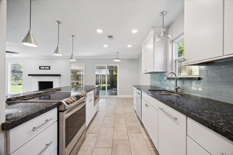 Tiny photo for 9407 Meadowbriar Lane, Houston, TX 77063 (MLS # 56863239)