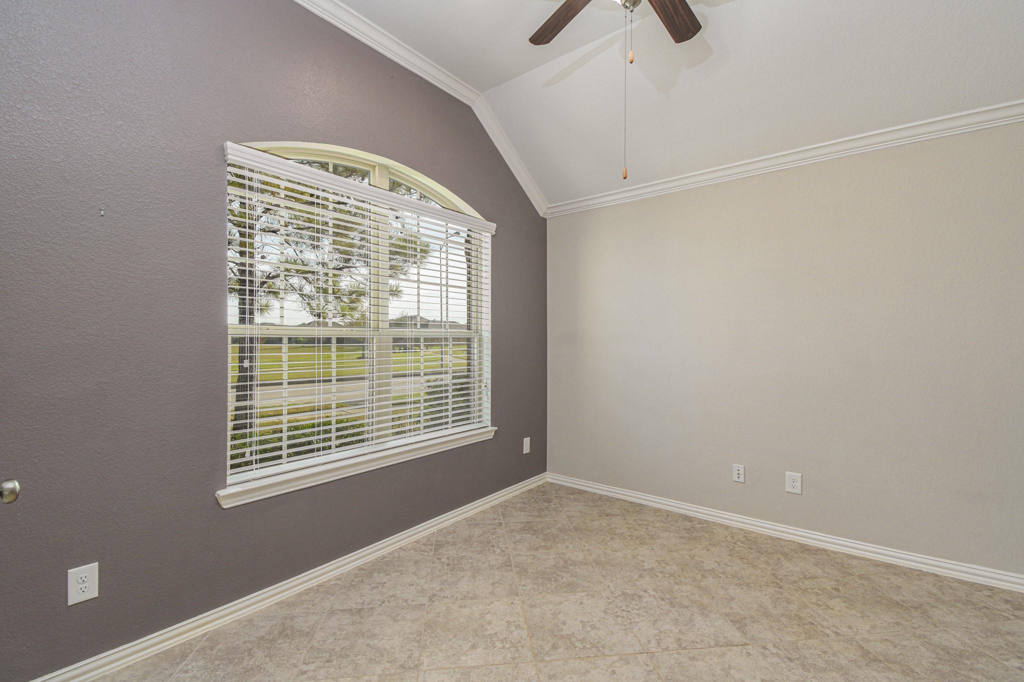 9403 Briscoe Bend Lane