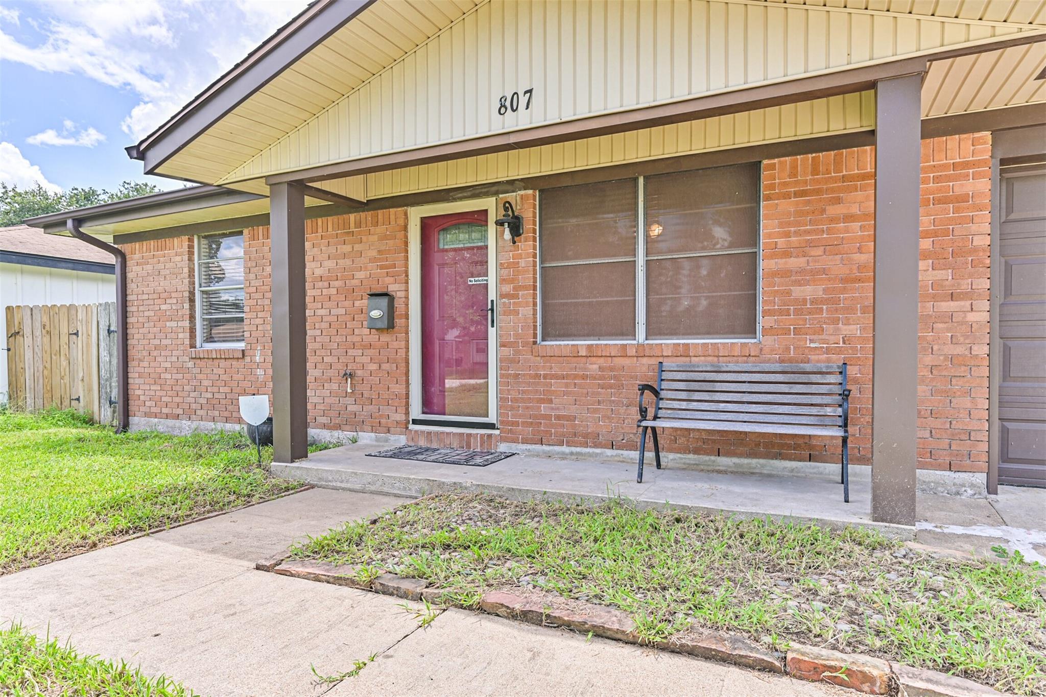807 Temple Drive