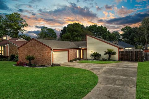 8126 Ivan Reid Drive Houston TX 77040