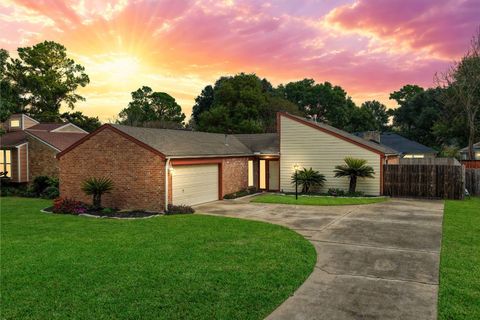 Photo of 8126 Ivan Reid Drive, Houston, TX 77040 (MLS # 49288971)