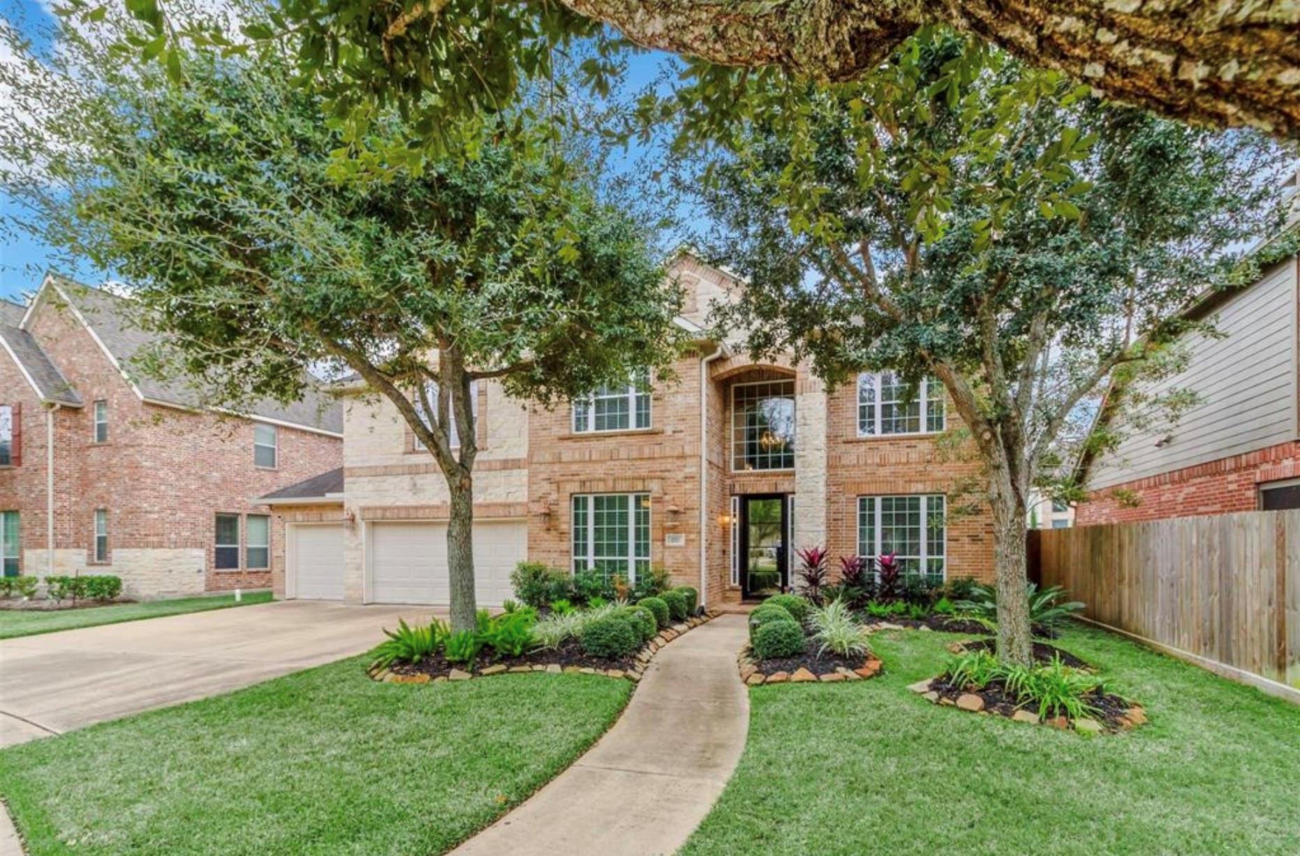 2211 Mad River Lane