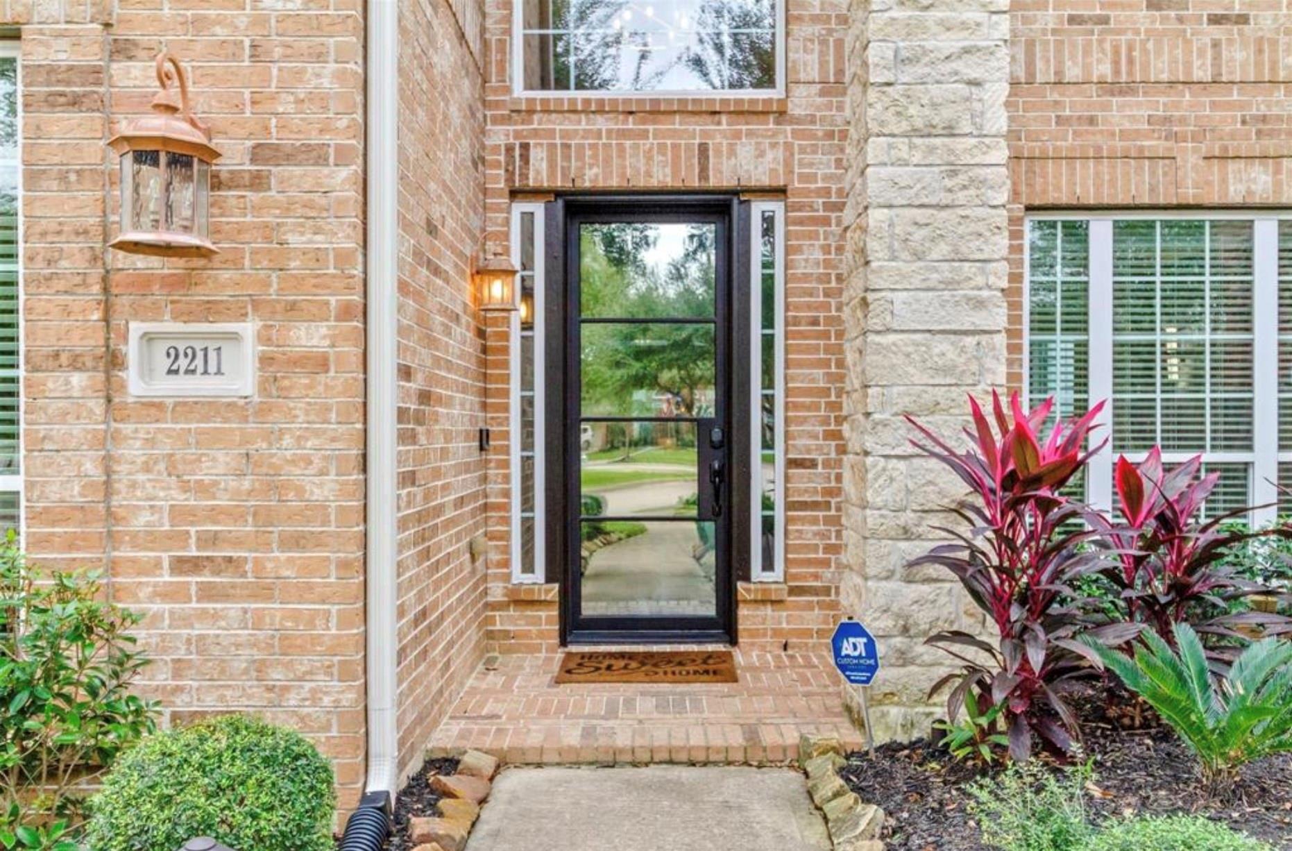 2211 Mad River Lane