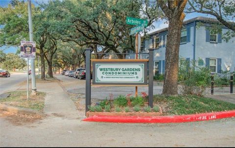 Photo of 11609 Chimney Rock Road #16, Houston, TX 77035 (MLS # 85748862)