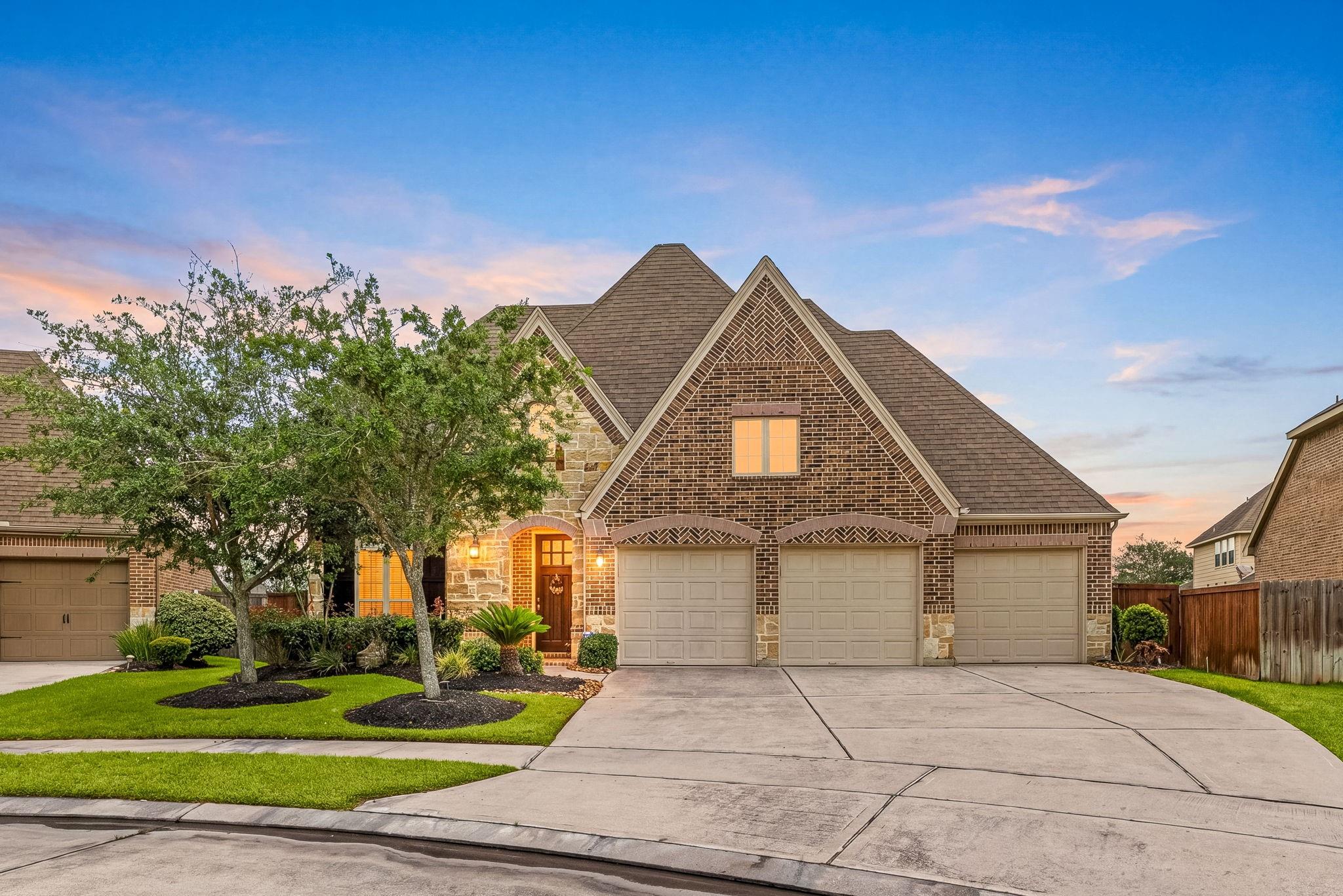 3909 Lupin Bush Lane
