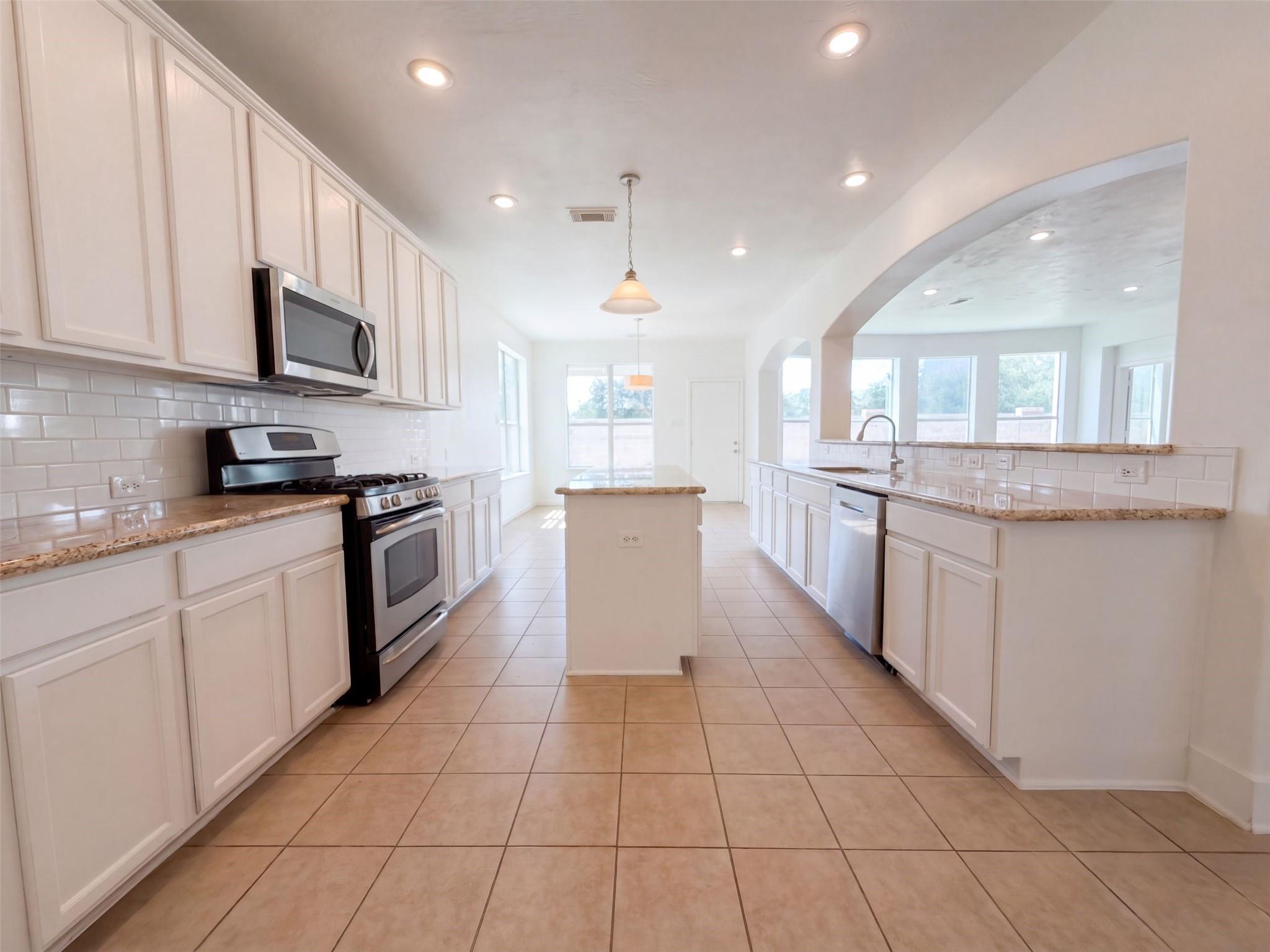 7618 Crescent Lake Court