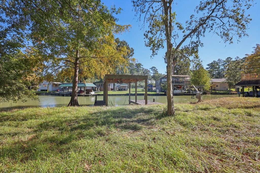 Photo of 25810 Beaver Run Drive, Huffman, TX 77336 (MLS # 98525994)