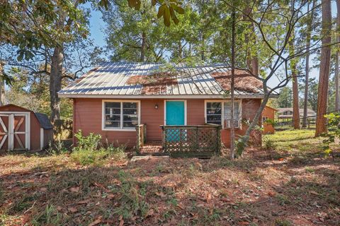 Photo of 25810 Beaver Run Drive, Huffman, TX 77336 (MLS # 98525994)