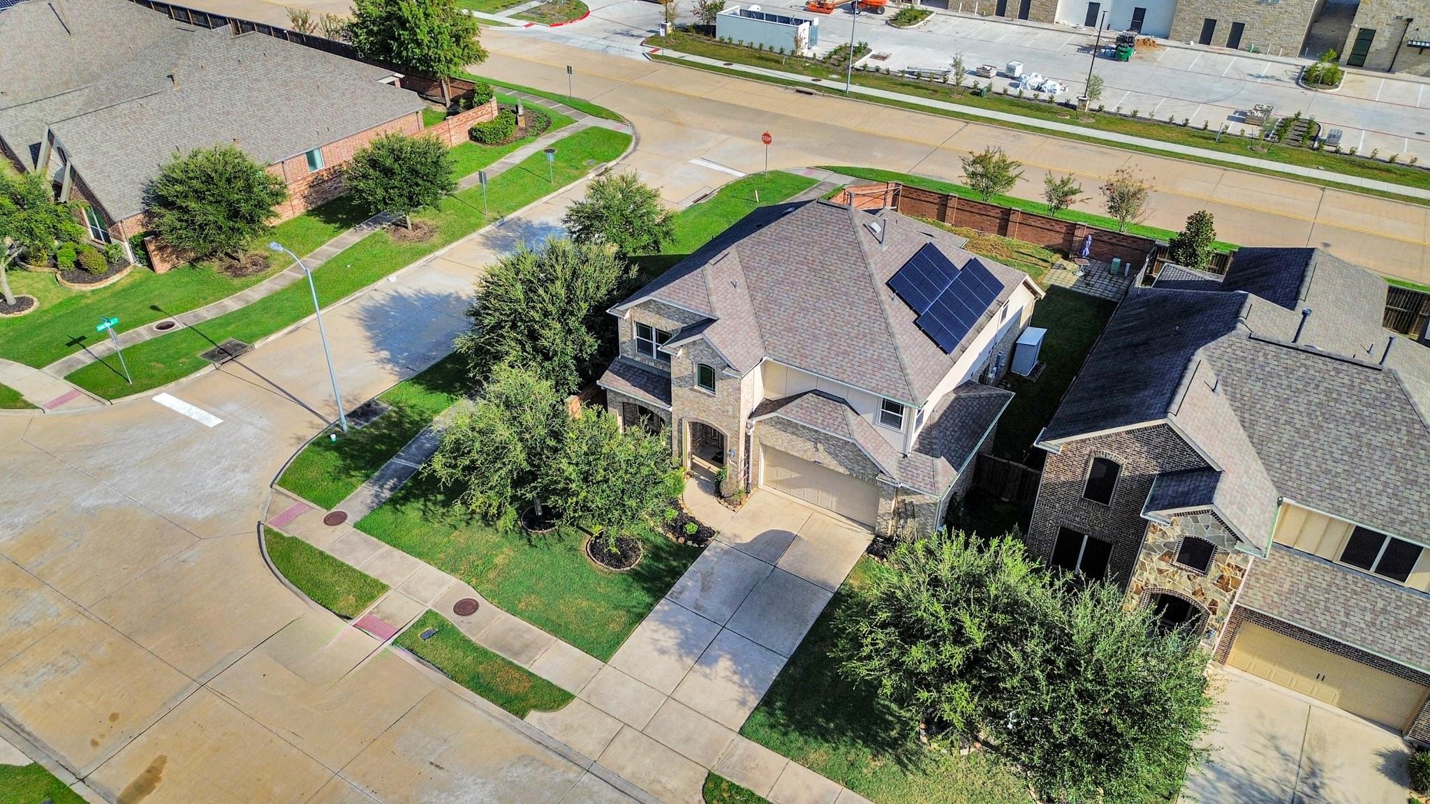 23714 Via Viale Drive