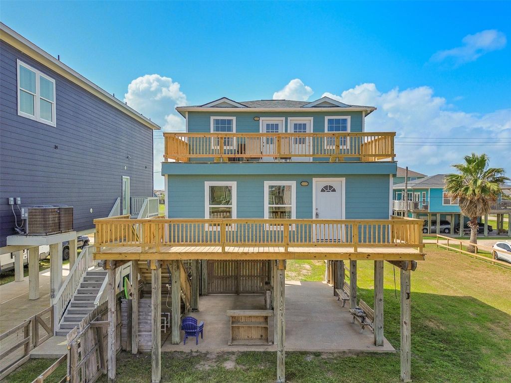 Photo of 316 Seabean Street, Surfside Beach, TX 77541 (MLS # 59869905)