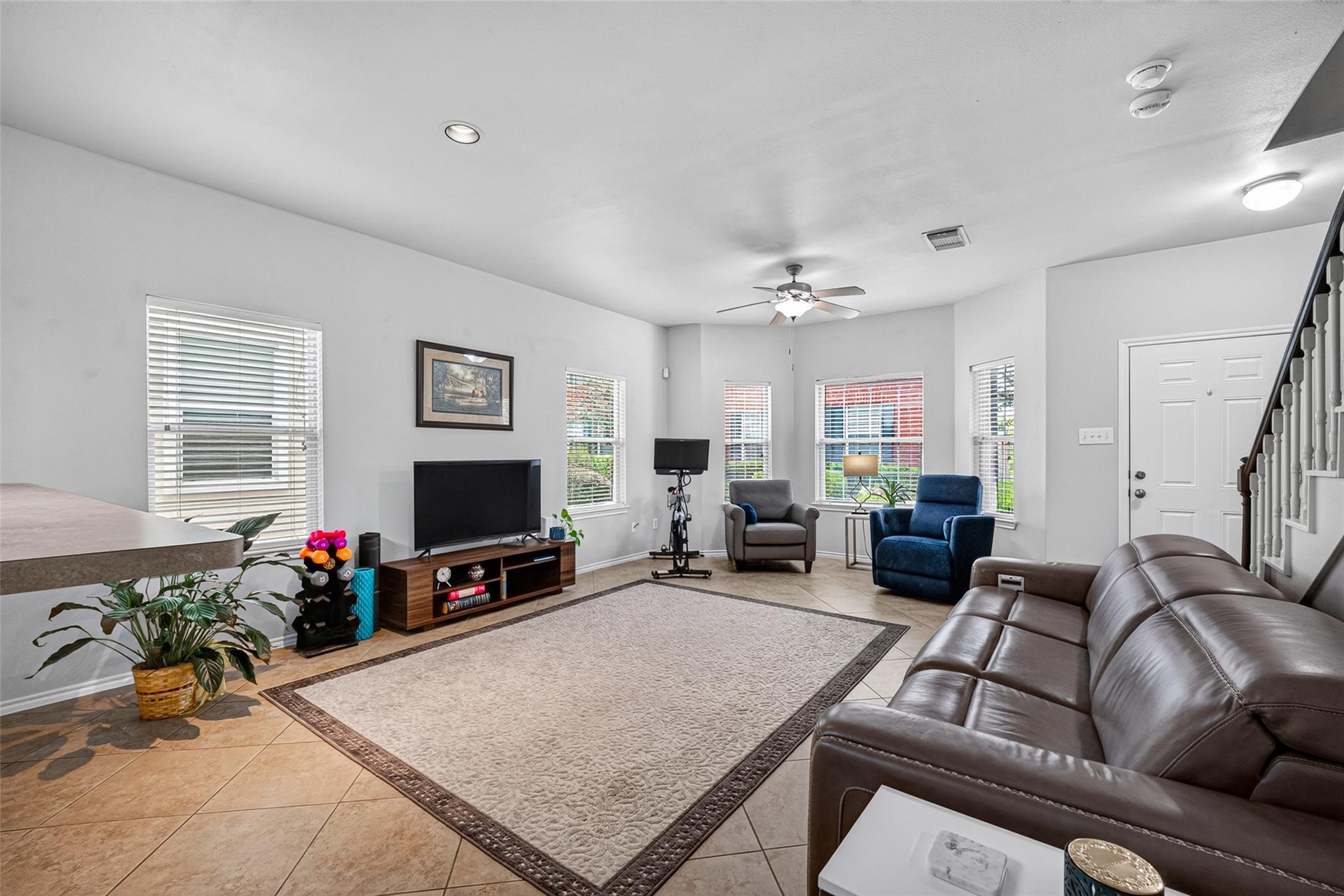 1911 Kemah Village Drive